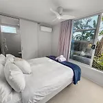 Westmere Wonder L Gorgeous 3 Bed Home Inc View